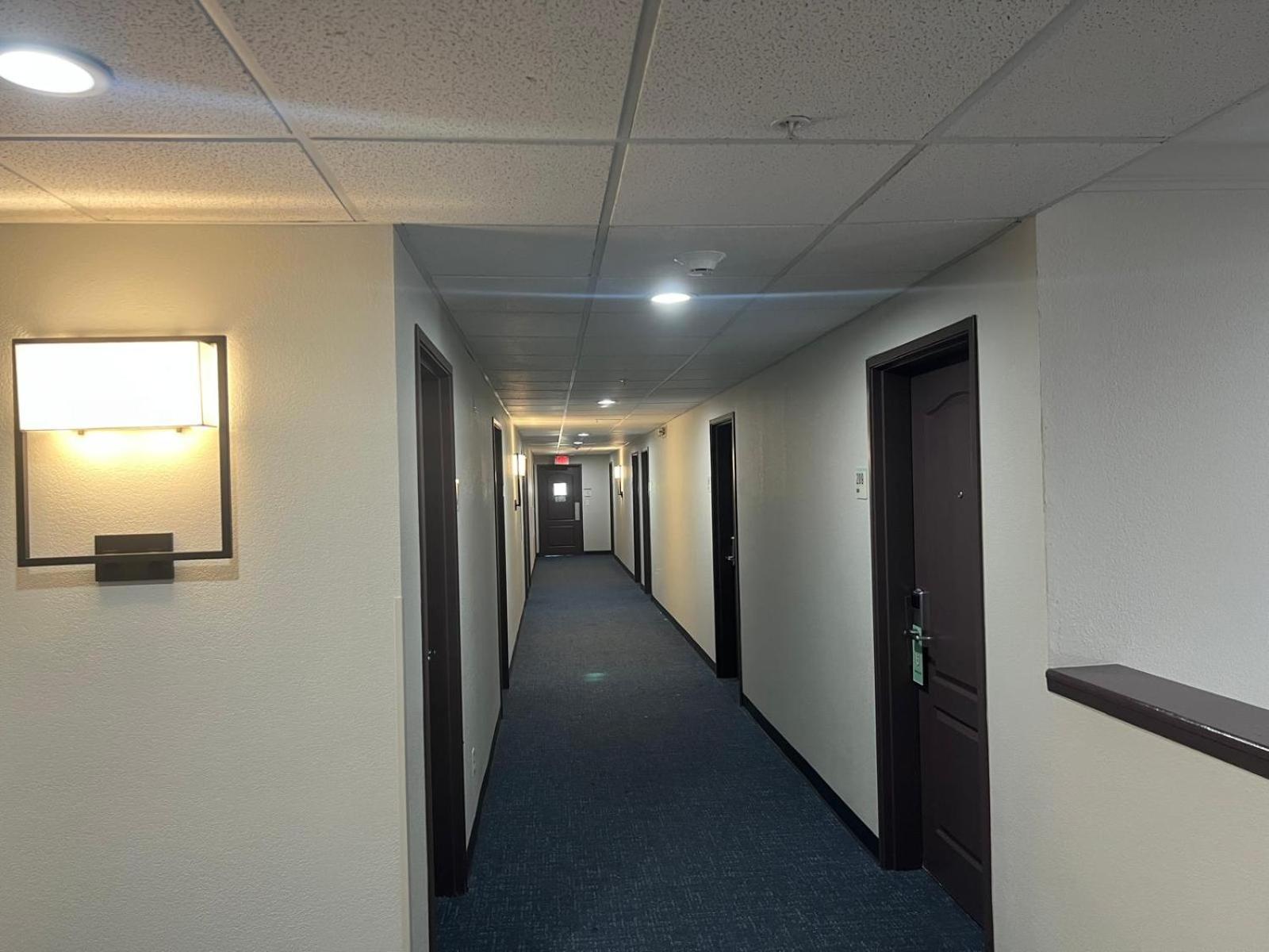 Garner Hotel By Ihg Phoenix - Surprise Esterno foto