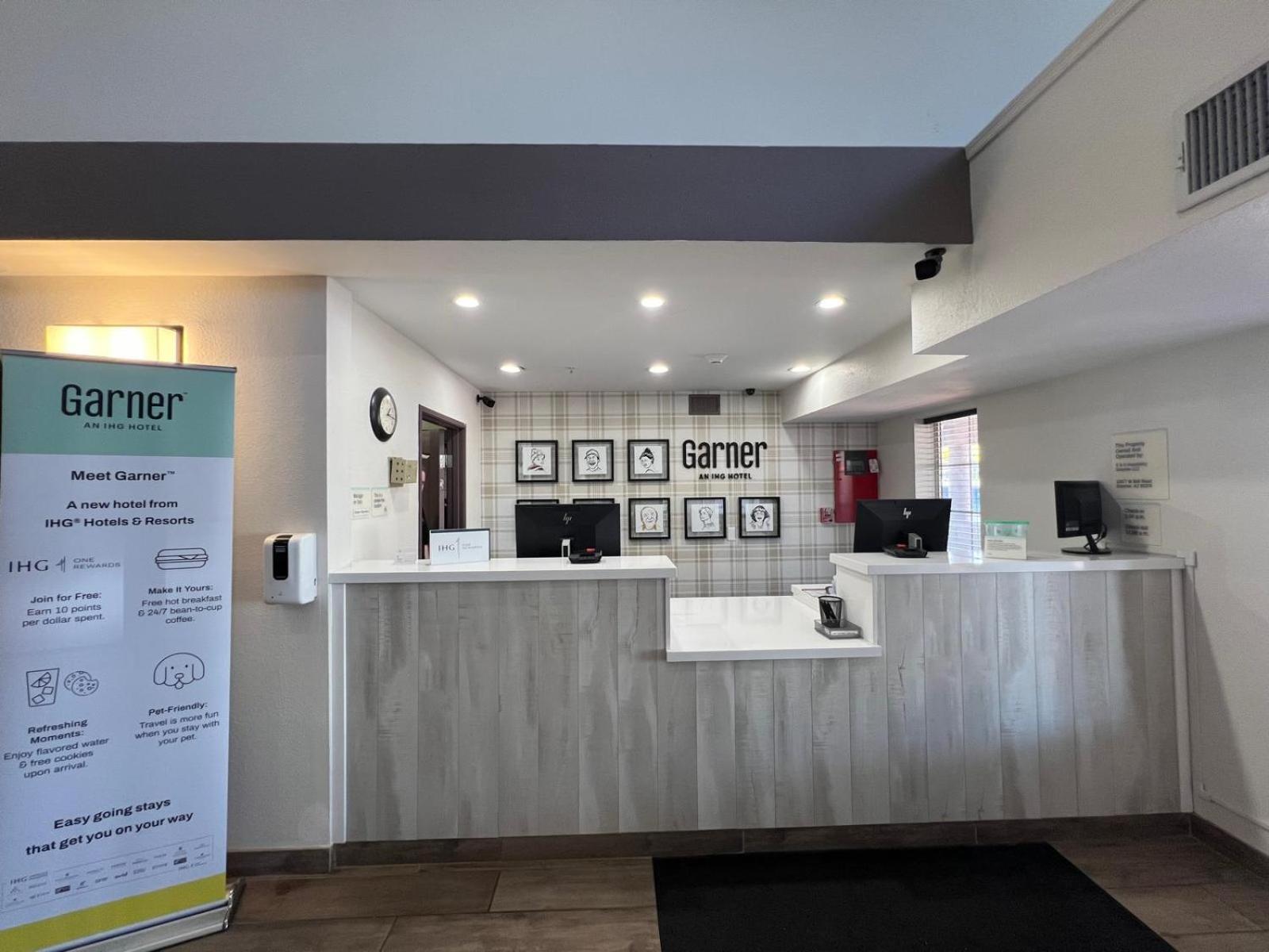 Garner Hotel By Ihg Phoenix - Surprise Esterno foto